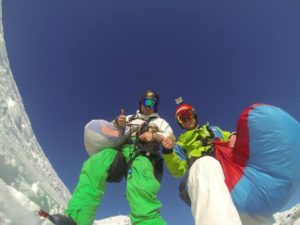 Arnaud et Régis lors d'une session de speedriding à Val d'isère