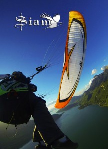 ITV Siam, une voile de sport-loisirs, suspentée en 3 lignes, accessible au plus grand nombre de pilotes confirmés.