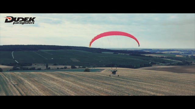 DUDEK Reportair par Paul Antoine