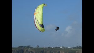 Tests de voiles dans le vent fort : Mac Para Outback 21 m²