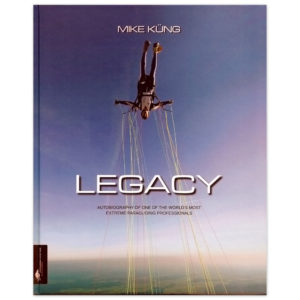 LEGACY, 25 ans de parapente avec le légendaire "Mad" Mike Küng