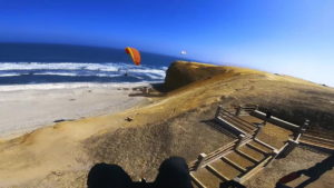 Paracas soaring