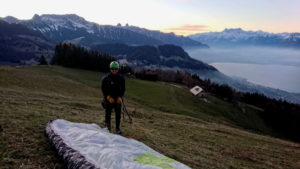 Décollage pour la traversée du lac Léman