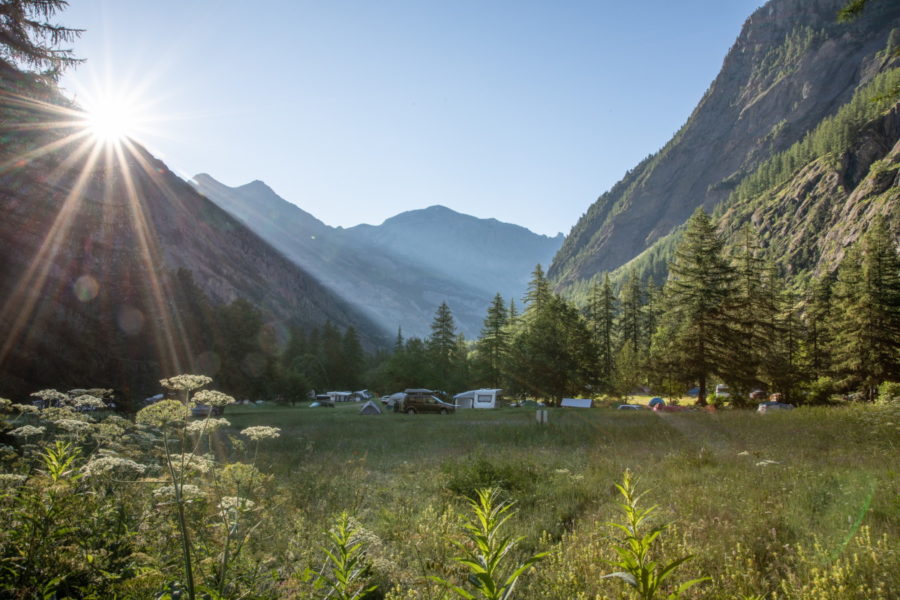 Ambiance au village Ailefroide©Thibaut BLAIS