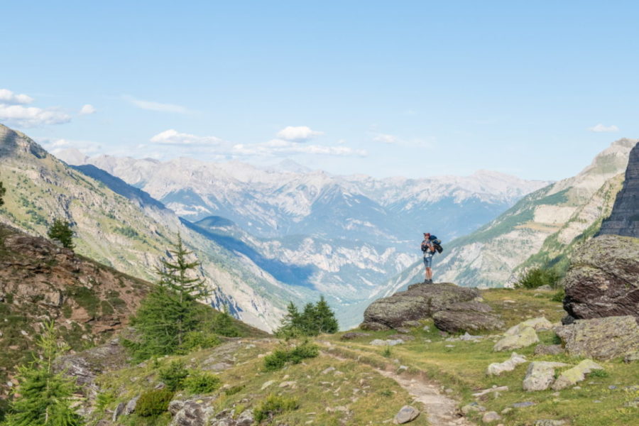 Randonnée bivouac lever de camp ©Thibaut BLAIS