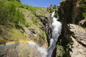 Randonnée sentier des cascades Dormillouse ©Jan NOVAK