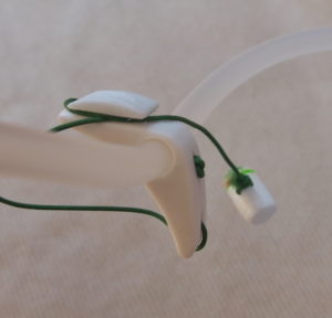 kit urinaire parapente : fixation à la cheville