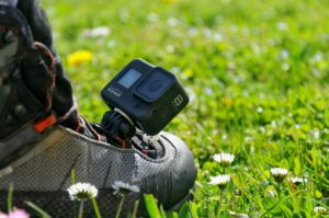 Chauss'cam, le support de pied pédago qui vous cadre en contre plongée