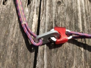 immobiliser crocs-fendus de l'accélérateur parapente