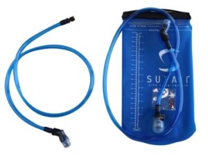 Poche à eau de 2 litres avec 2 tuyaux (sur sellette et sur sac de portage)