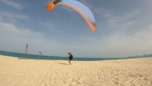 52 vidéos de gonflage parapente présentées par Cédric Guettet