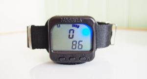 Voyant clignotant quand ça monte !Micro Alti 2 avec son bracelet