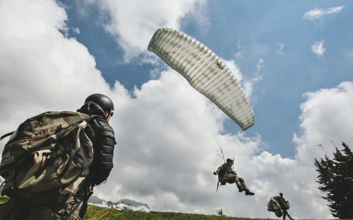 Stage parapente du groupe de commandos de la 27è brigade d&rsquo;infanterie
