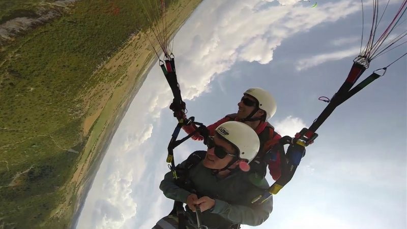 ADRENALINE a testé le parapente acrobatique pendant les NATURAL GAMES