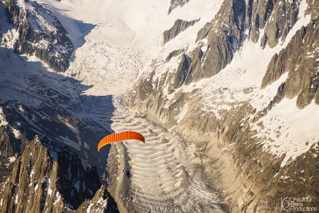 La magie d&rsquo;un vol depuis l&rsquo;Aiguille Verte avec Antonin Cecchini