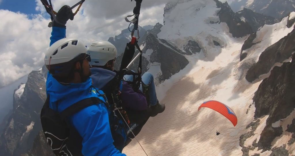 Baptême parapente : survol des glaciers et hauts sommets des Ecrins (Hautes Alpes)