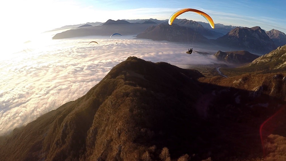Au dessus des nuages à Gemona del Friuli (Italie)