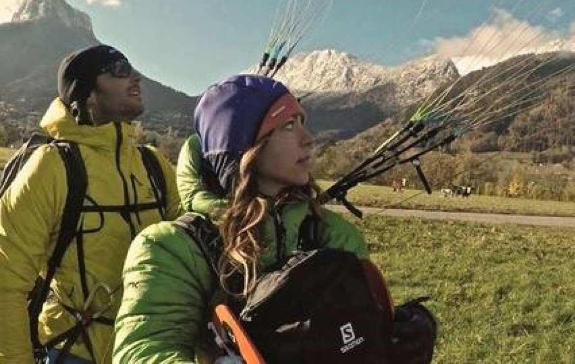 Première traversée de la Nouvelle Zélande en parapente biplace