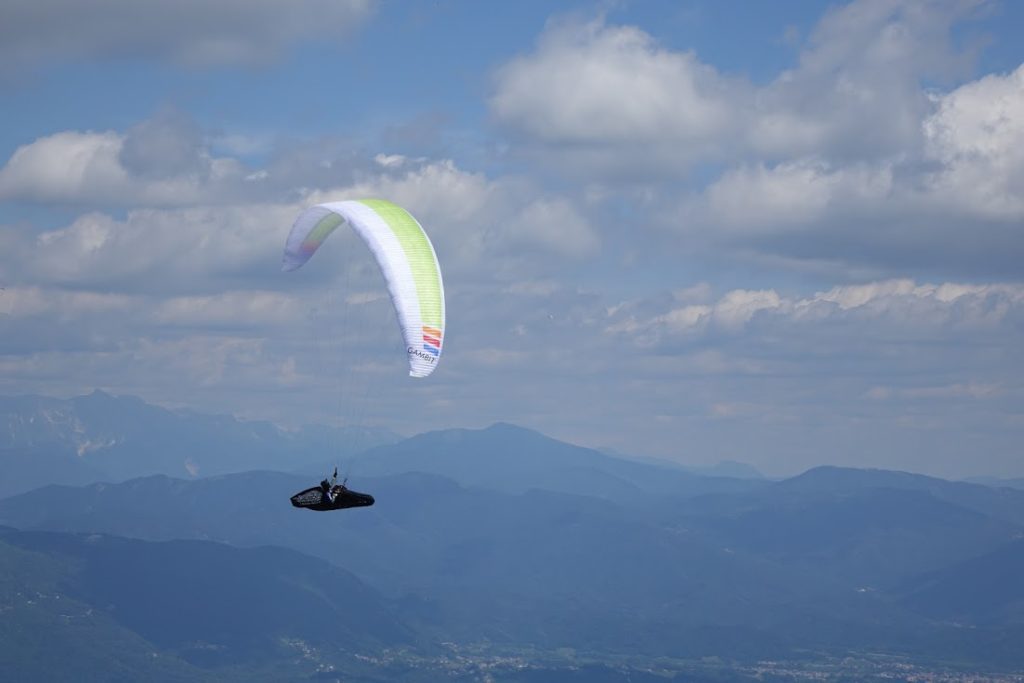 Plusieurs marques de parapente de retour en compétition internationale