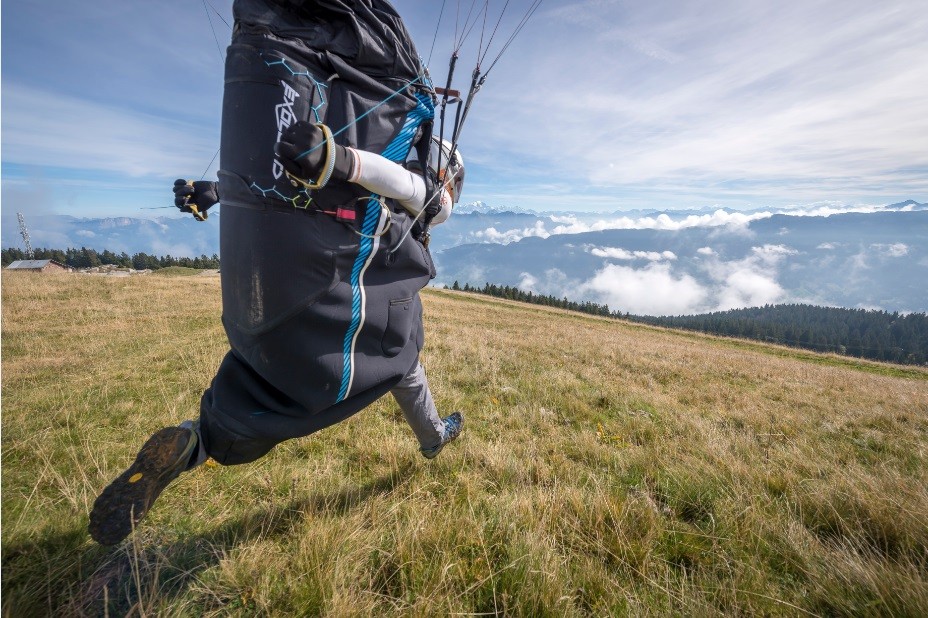 Le parapente, un sport fun » par Charles Cazaux