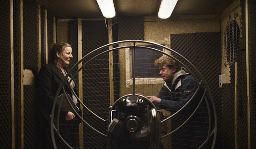 Un paramoteur Parajet pour la promotion des services UPS