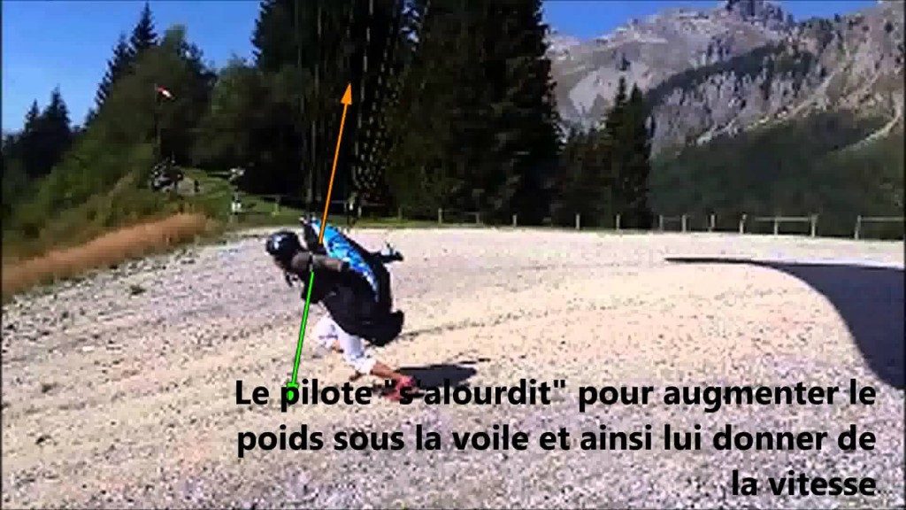 Apprendre le parapente : l&rsquo;appui ventral au décollage