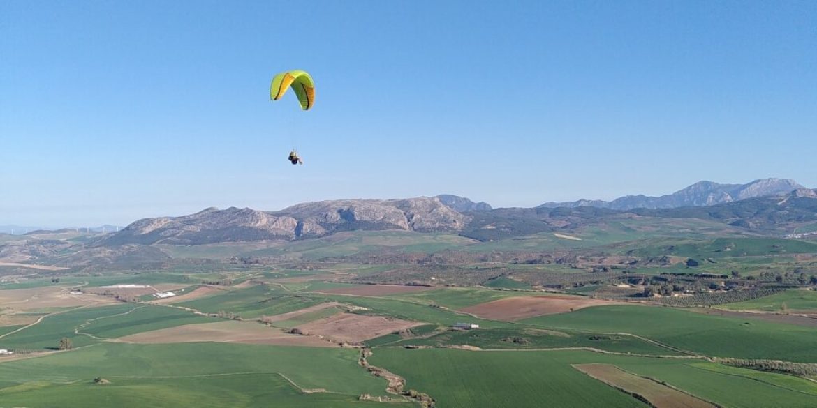 ESPAGNE : Partir voler en parapente en Andalousie