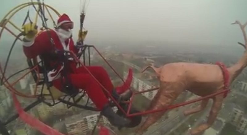 Le nouveau traîneau du Père Noël