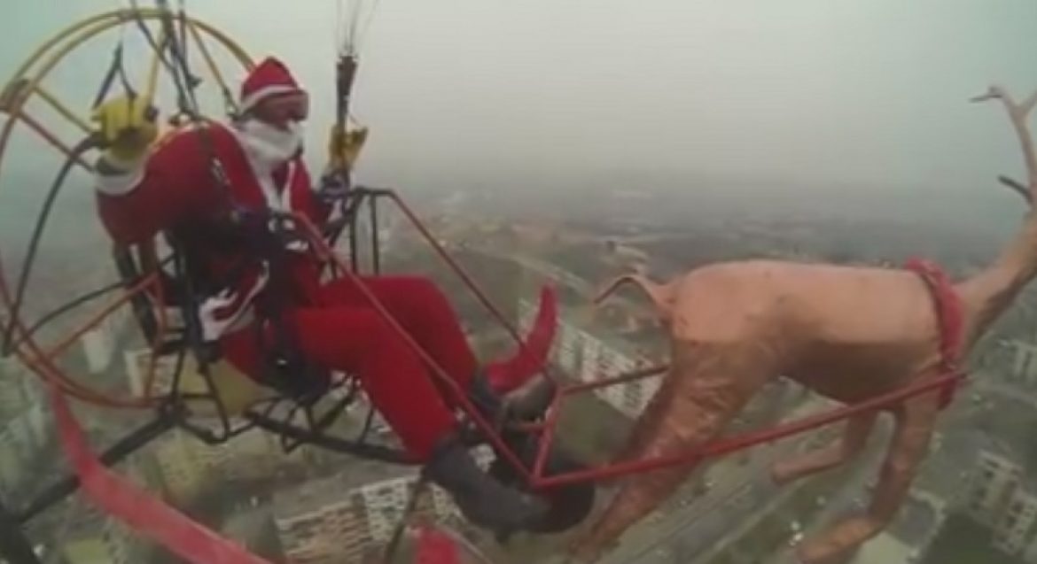 Le nouveau traîneau du Père Noël
