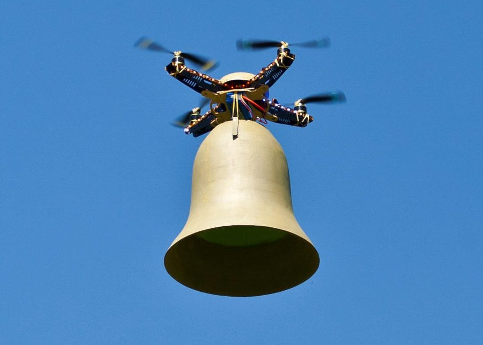Une cloche de Pâques qui respecte les règles de priorité