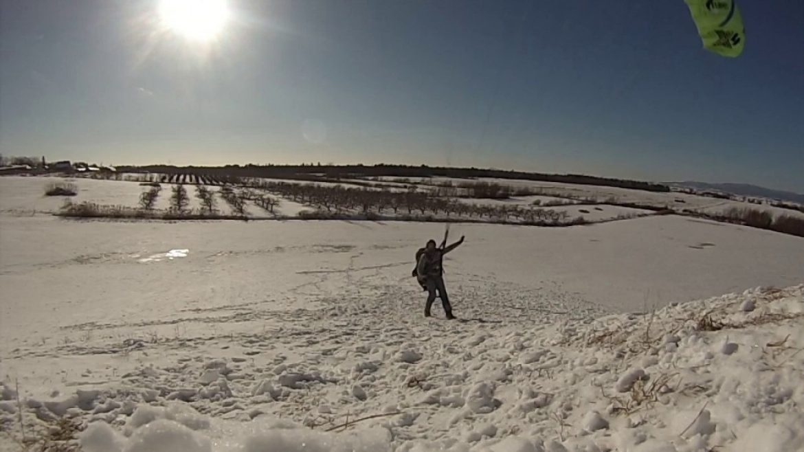 David Thibodeau, pilote acro, s&rsquo;entraîne au sol pendant l&rsquo;hiver