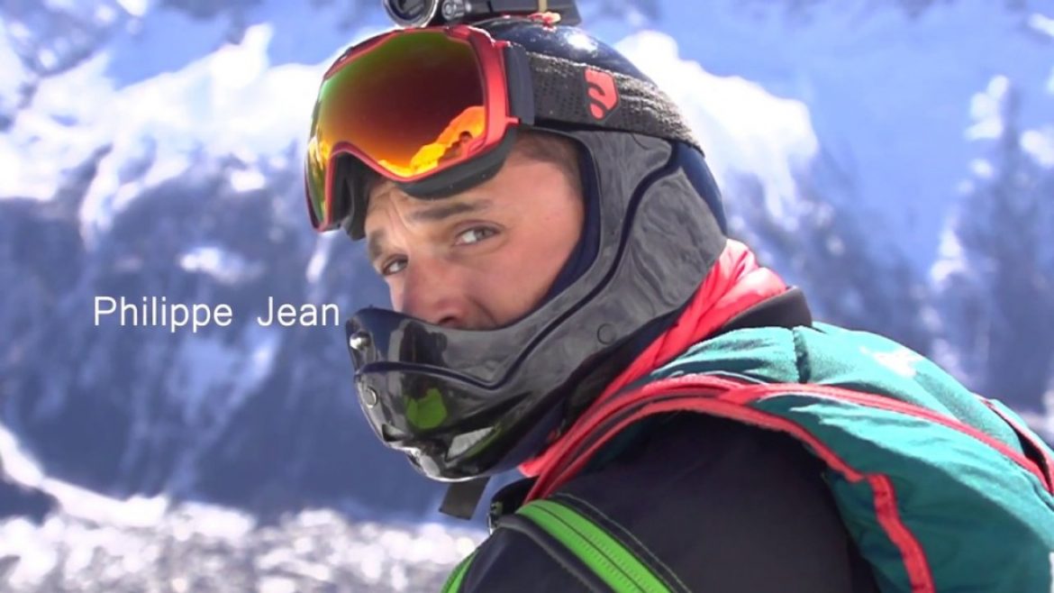 « Fly », a crazy wingsuit base jump video