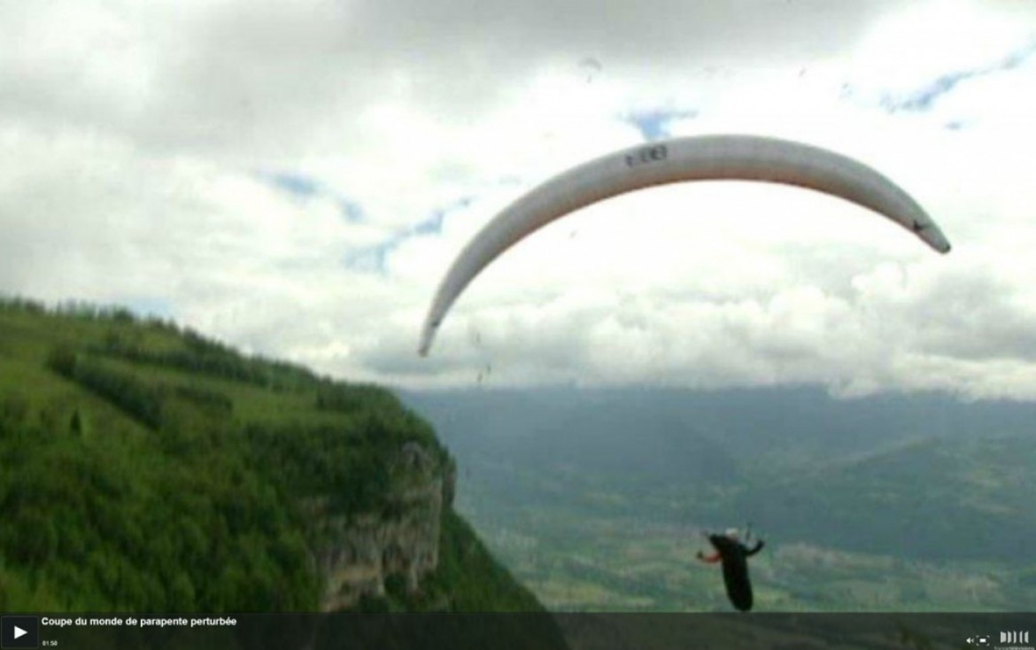 FR3 Alpes à St Hilaire pour la Coupe du Monde parapente 2014