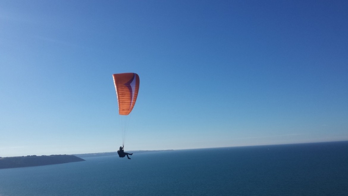 Laurent Guérin, pilote breton, a essayé 4 ailes EN B