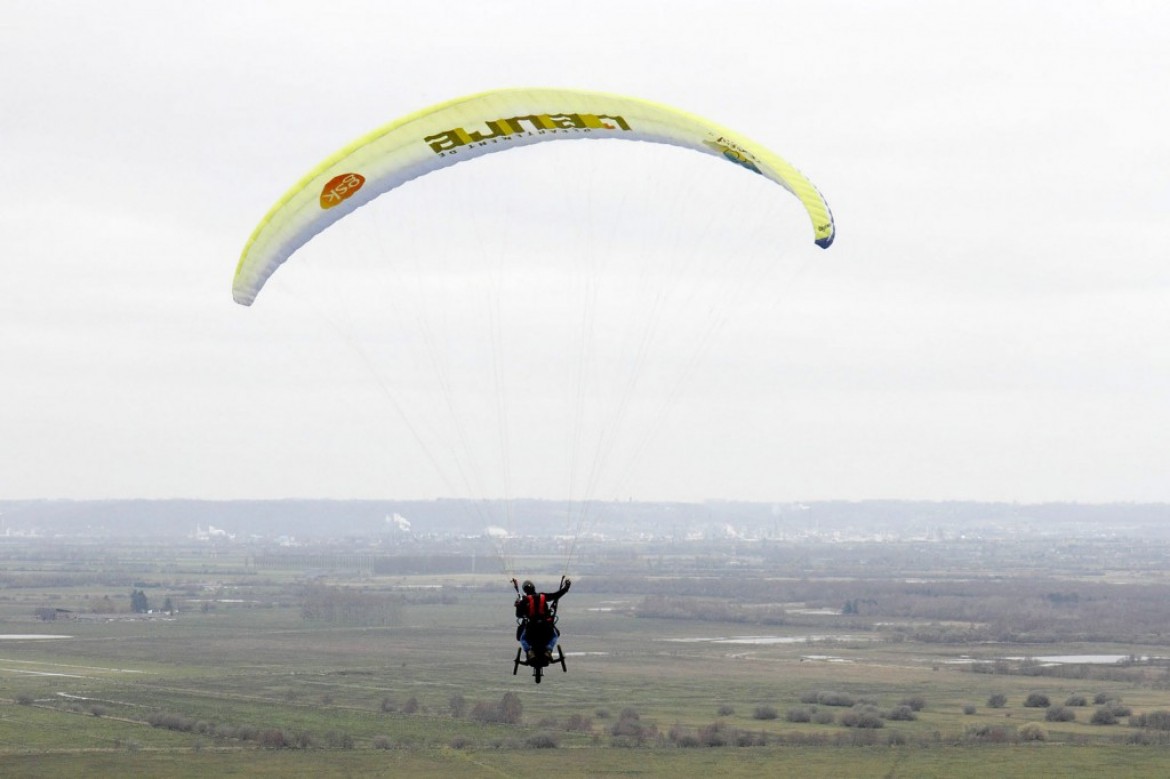 Handicap et parapente dans l&rsquo;Eure avec Handiciel