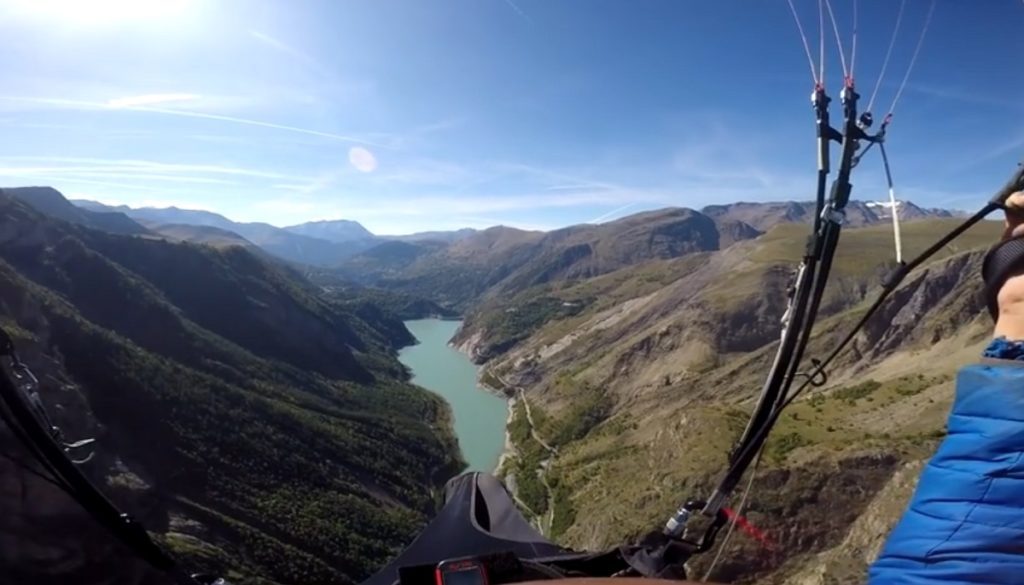 Hike & fly et auto-stop de Saint Hilaire à Saint André par Tony Boissier