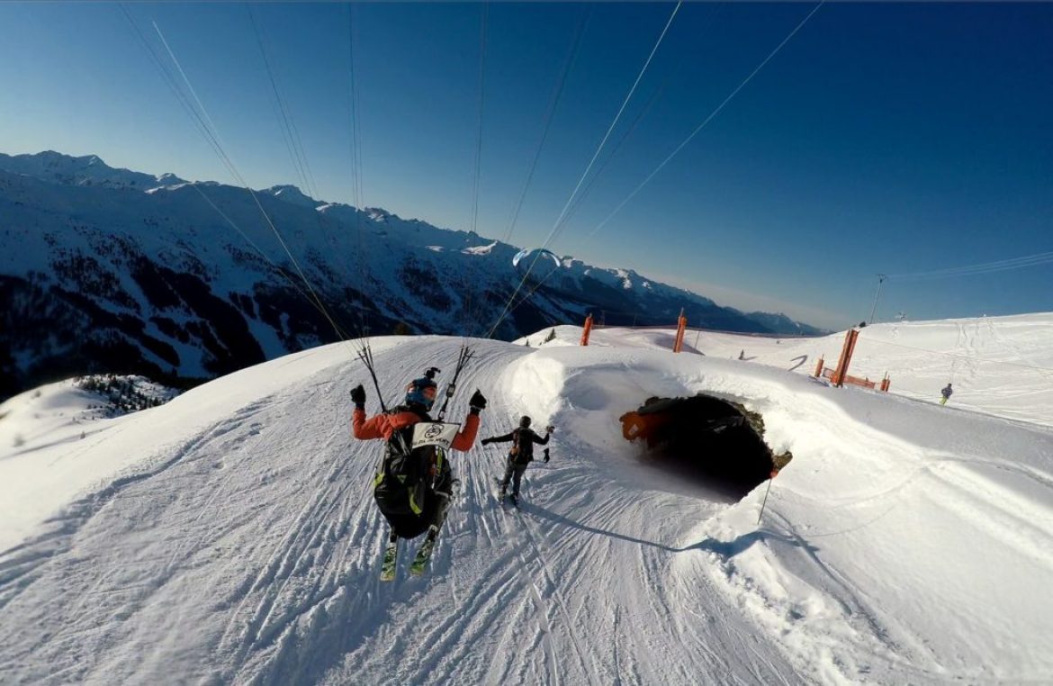 « C&rsquo;est bon d&rsquo;être avec toi mec », plaisirs partagés en parapente à Méribel