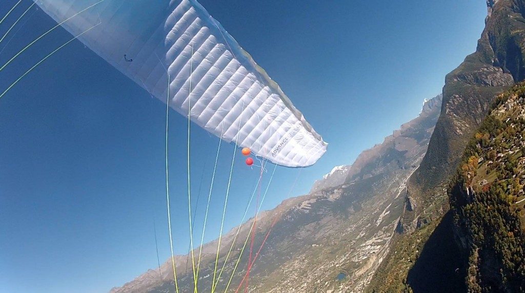 Jouer en l&rsquo;air en parapente : la chasse aux ballons