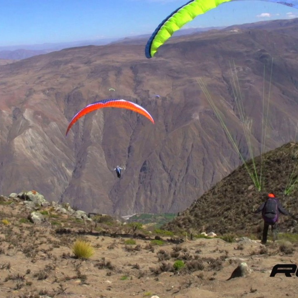 L&rsquo;aile parapente OZONE Rush 4 est en test chez CERTIKA