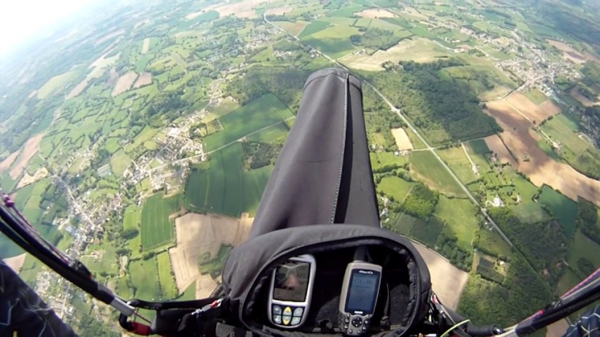 Le cross parapente de Jérémi, le jour du record de France 2014