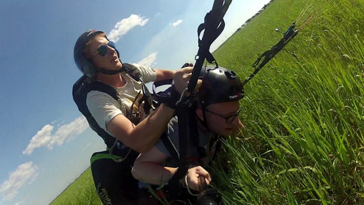 Le parapente en treuil en Russie, c&rsquo;est fun!!!