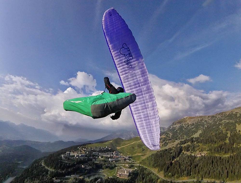 Comment faire un beau selfie de votre postérieur en parapente ?