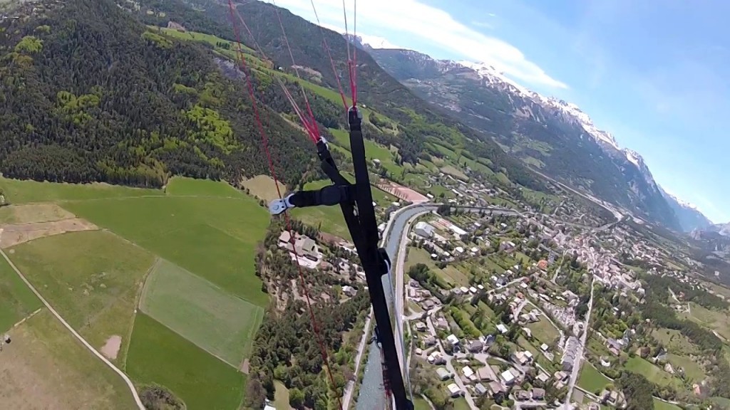 Plaf à 3200 m en parapente dans la vallée de l&rsquo;Ubaye