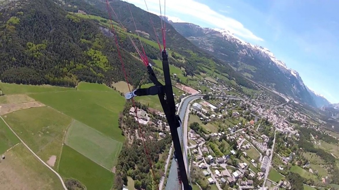 Plaf à 3200 m en parapente dans la vallée de l&rsquo;Ubaye