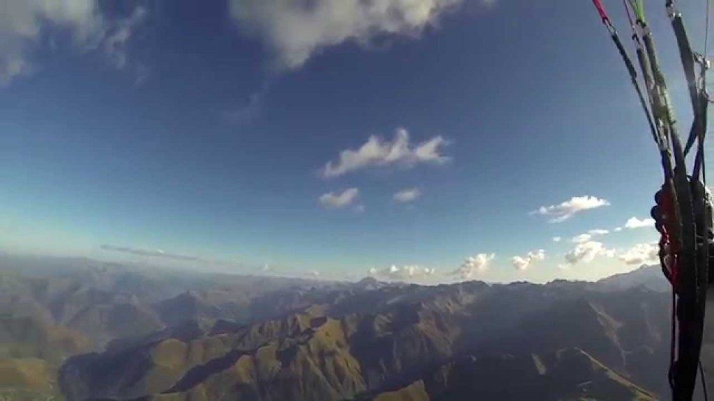 Plafond à 4182m sur le site parapente Val Louron (Pyrénées)