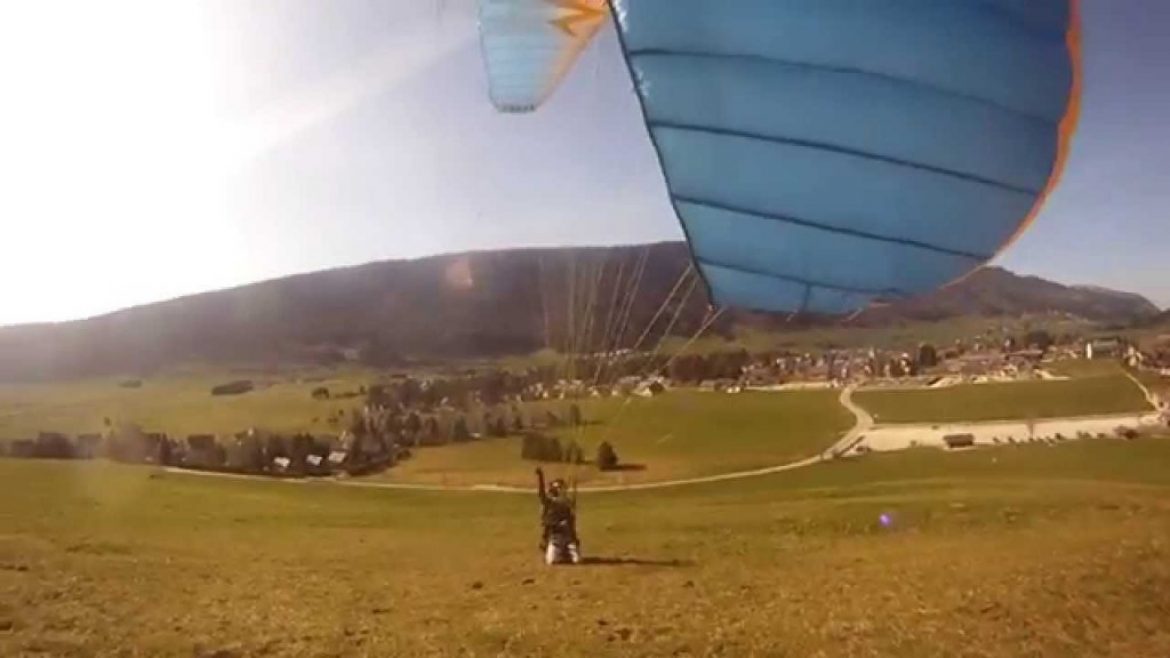 Plaisirs aériens sur le site parapente Lans en Vercors (38)