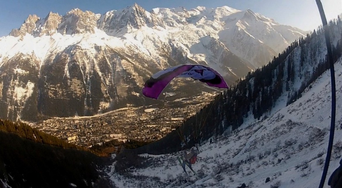 Speed riding : vol site parapente au Plan Praz Brévent (74)