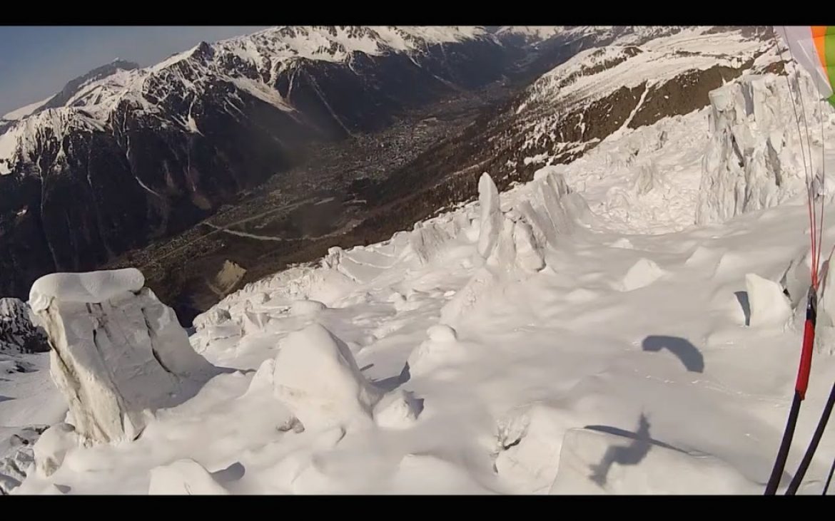 Speed Riding avec Martin Schricke sur la face Nord de l&rsquo;Aguille du Midi