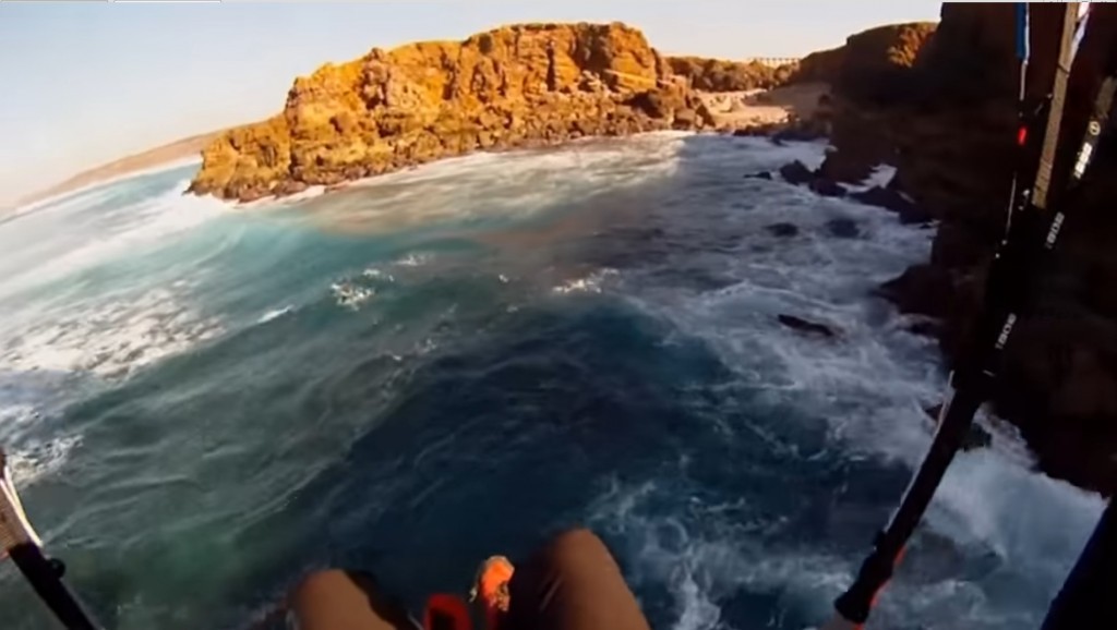 Perte d&rsquo;altitude soudaine, il termine son vol dans la mer