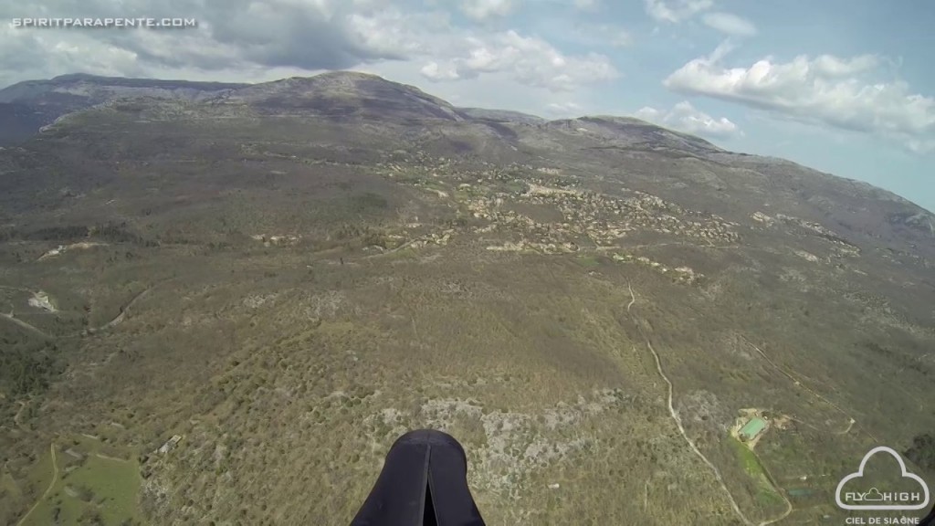 Vol site parapente Saint Vallier (06)